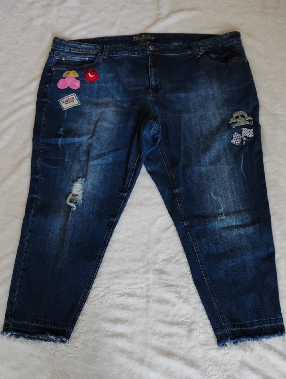 Love Indigo Patch Jeans